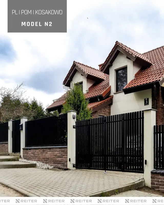 1 3 kosakowo ogrodzenie pionowe z brama harmonijkowa